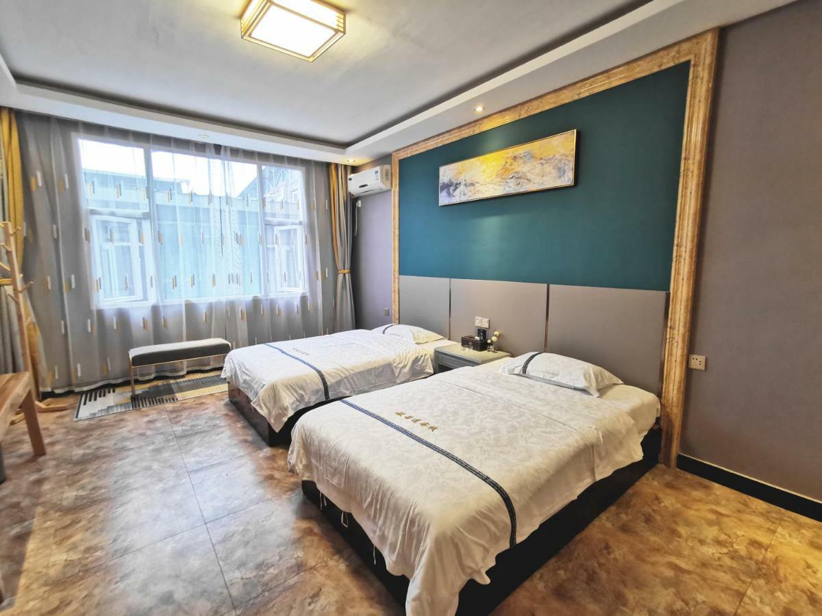 Prajna Lotus Guesthouse Emeishan Dış mekan fotoğraf